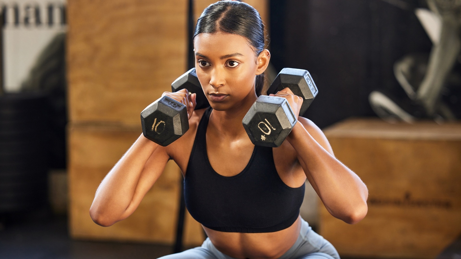 Dumbbell / Water Bottle Thrusters